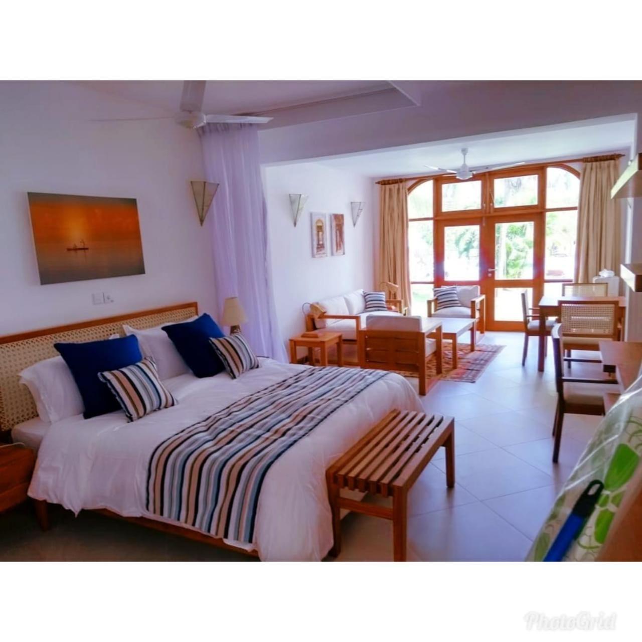 Mbili Kuwili Studio Suites Playa de Diani Exterior foto